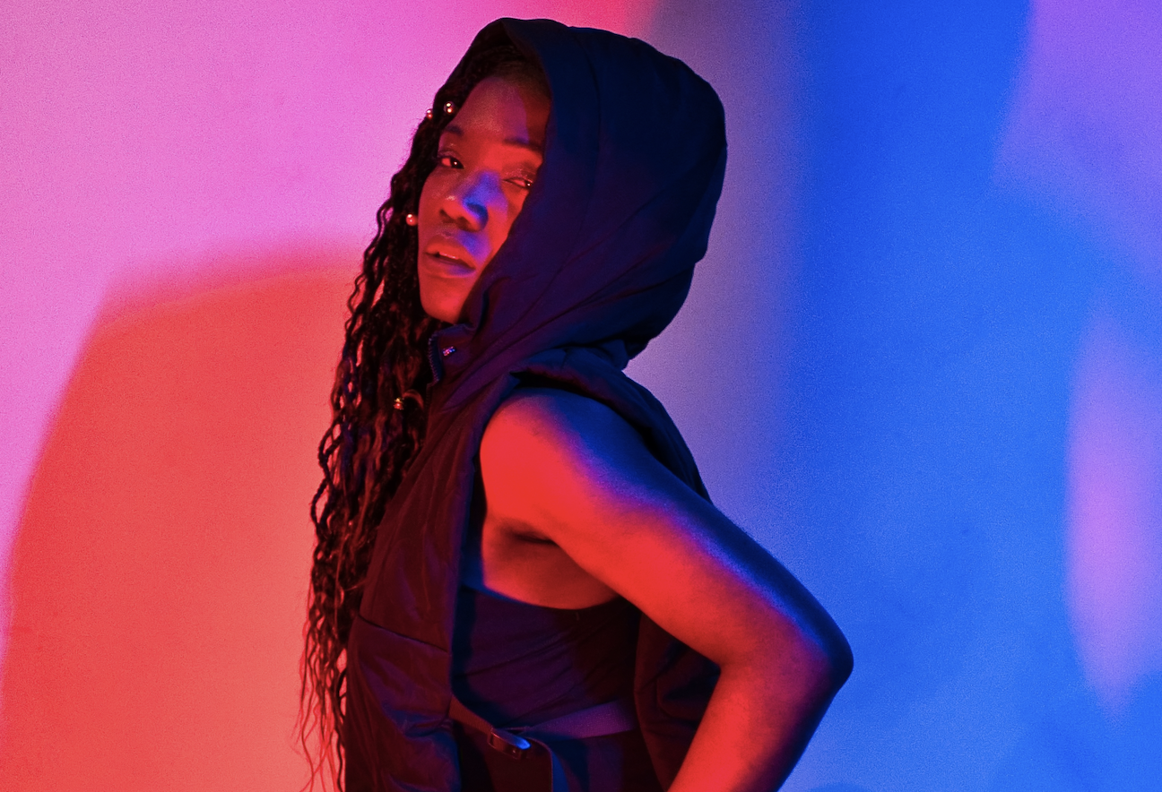 Viv Latifa: ‘Dilemma’