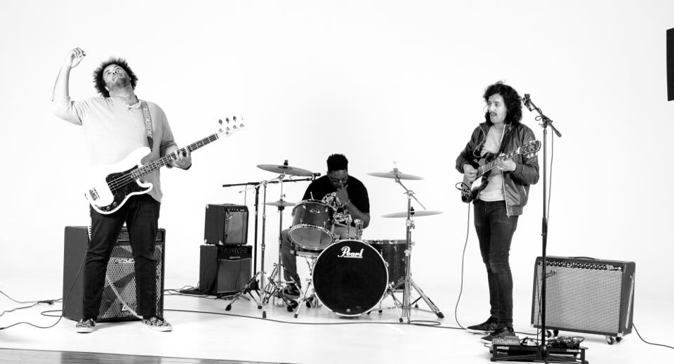 StereoRiots: ‘Ghost Machines’