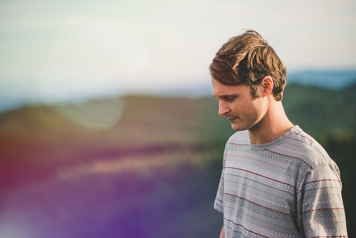 Koresma: ‘Snow Globe feat. Axel Mansoor (Feverkin Remix)’