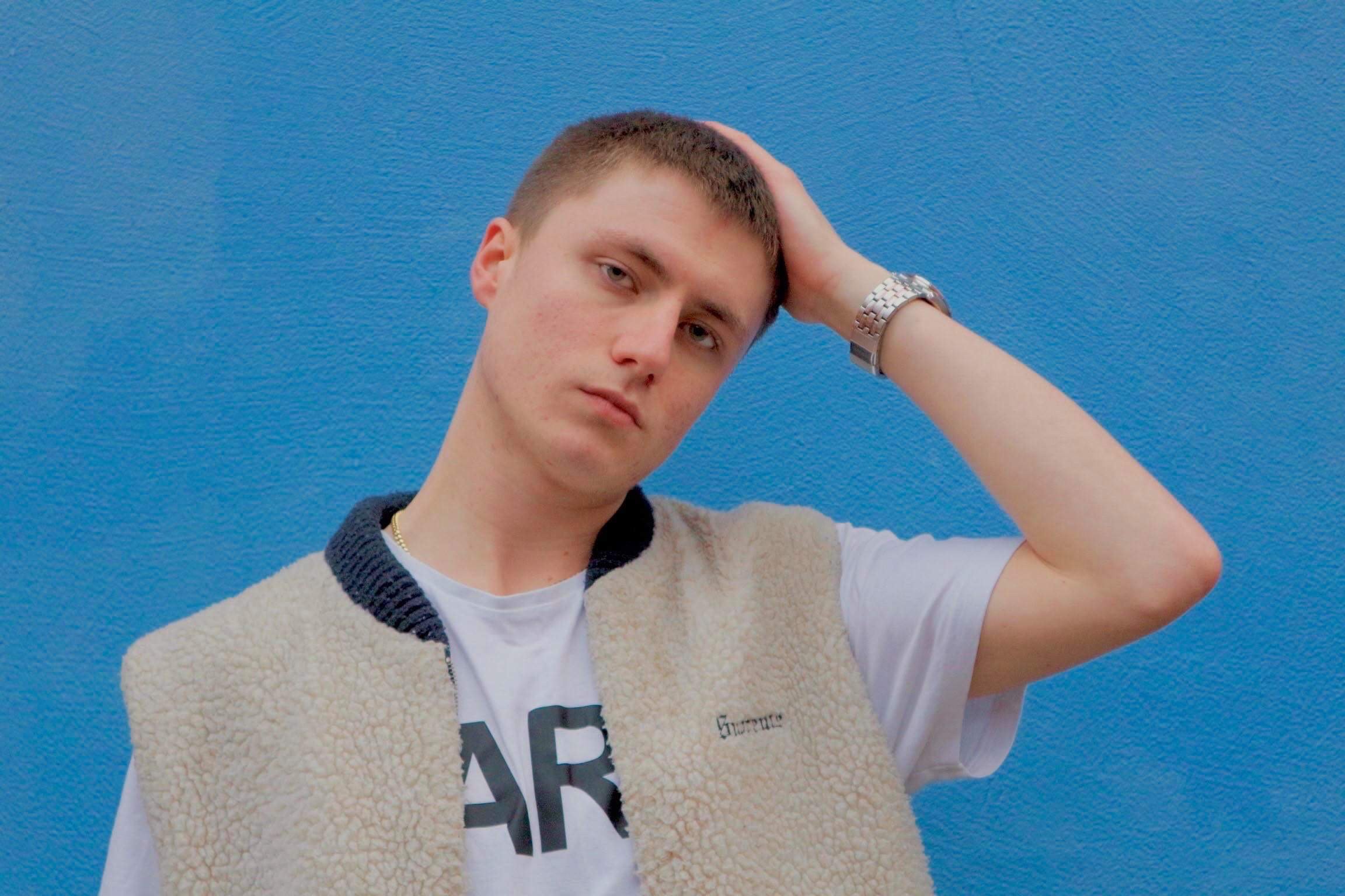 SWEETS: ‘Smoking Area’