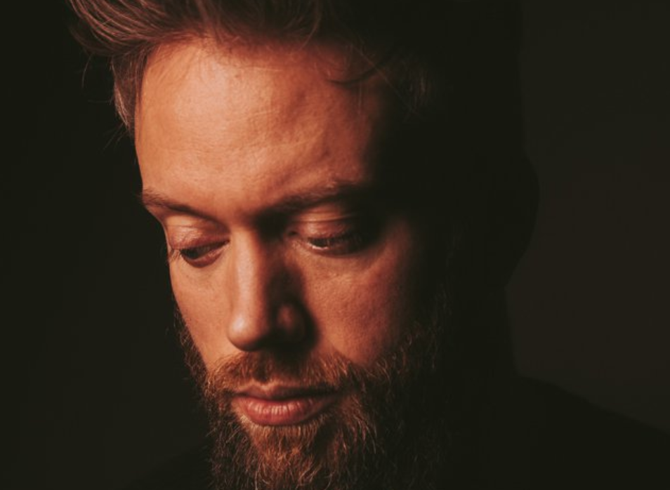 Tom Ashbrook: ‘Oaktrees’