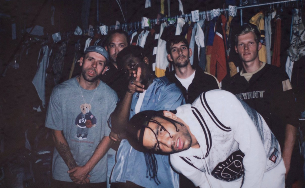 Monster Florence: ‘Handstand’