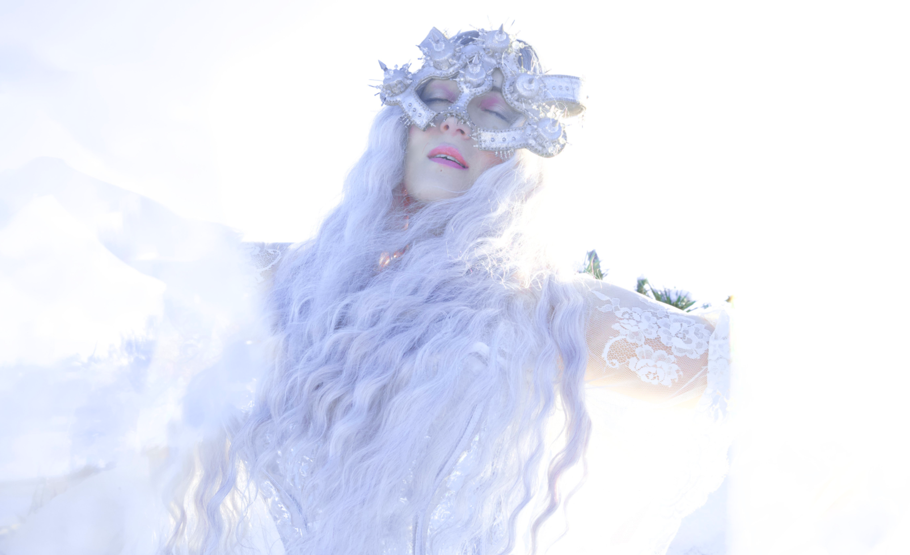 Elisabeth Elektra: ‘Feeding Demons’