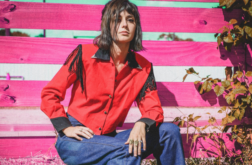 Buffalo Hunt: ‘Walkin’ in a TV’