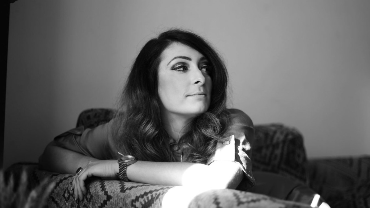 Rebecca Vasmant: ‘Broken Biscuits (feat. Nadya Albertsson)’