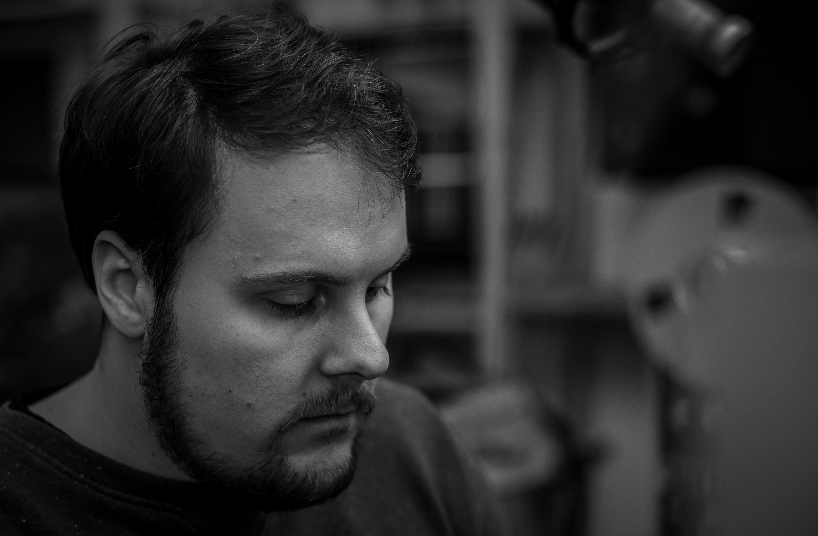 Raffael Seyfried: ‘To Complete’