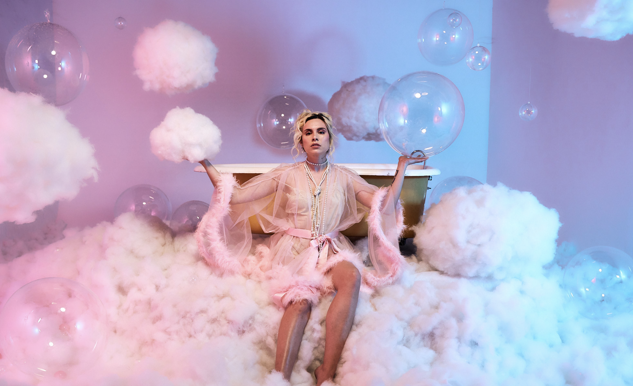 talker: ‘Sad Chick (Overcoats Remix)’
