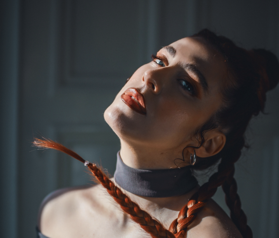 Katherine Aly: ‘WHATYAGONDOBOUTIT [for the friendzoned]’