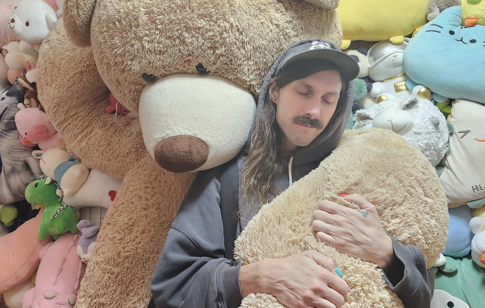 Brandon Michael: ‘Overshare’